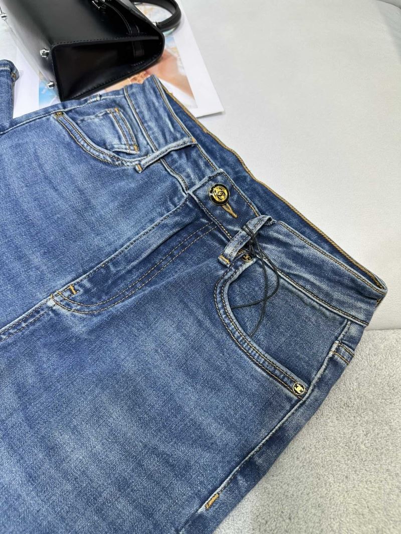 Chanel Jeans